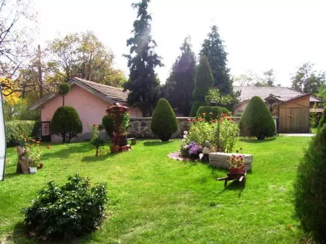 ペンション Velkovski Guest House