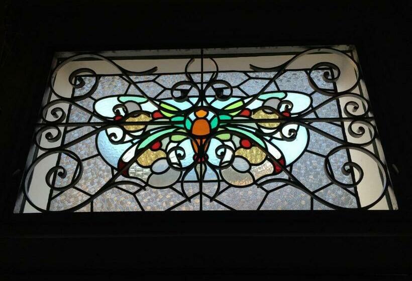 B&b La Demeure Du Papillon