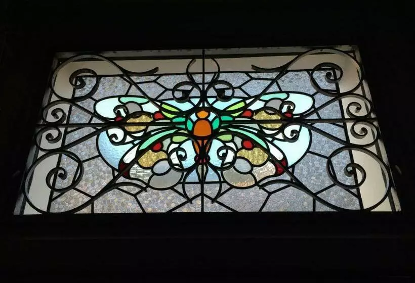 B&b La Demeure Du Papillon