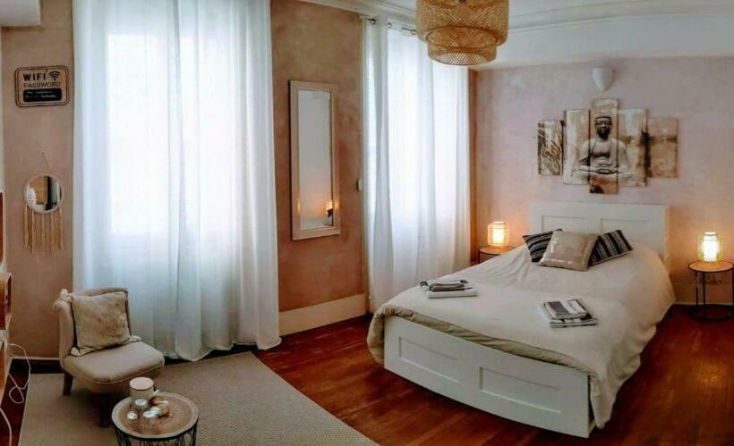 مبيت وإفطار Couette Et Tartine