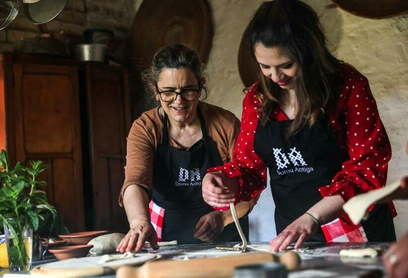 צימר Domu Antiga