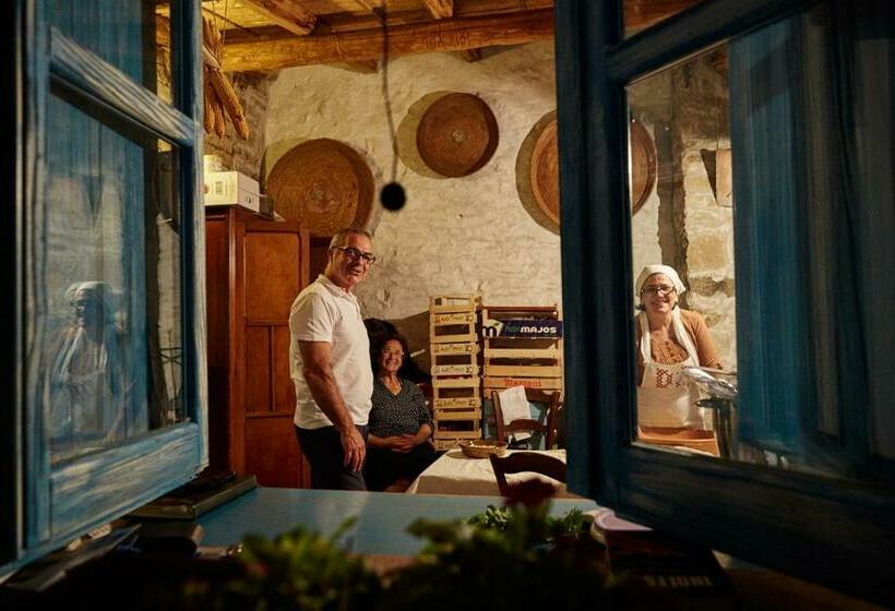 צימר Domu Antiga