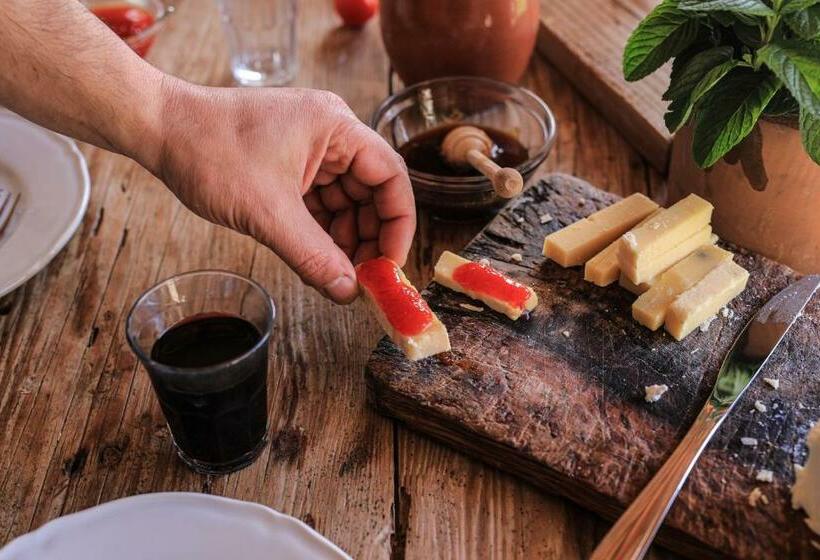 צימר Domu Antiga