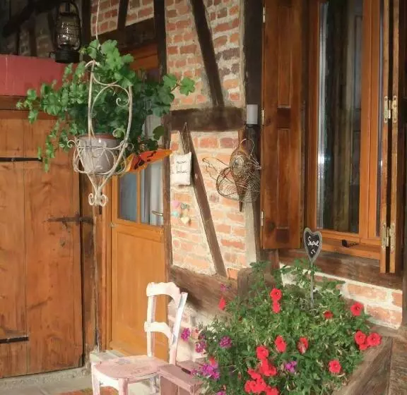 Aamiaismajoitus (B&B) La Maison Du L.a.c