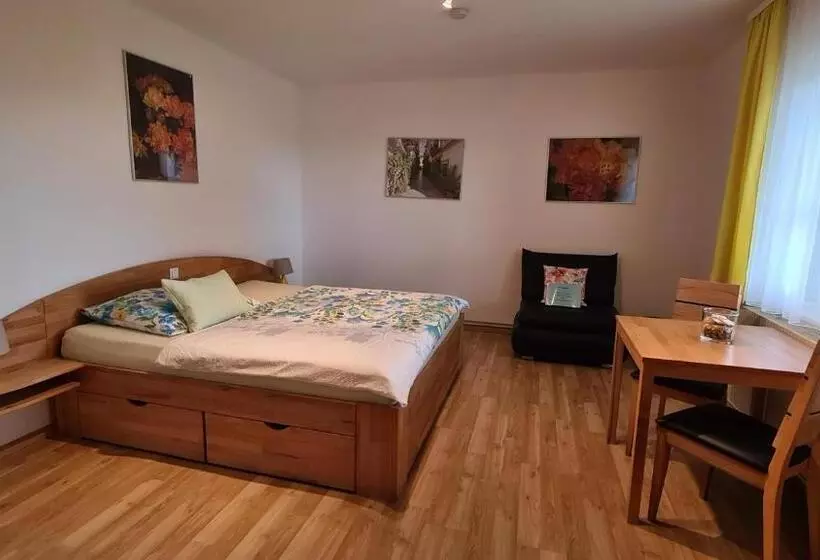 Frühstückspension Täuber