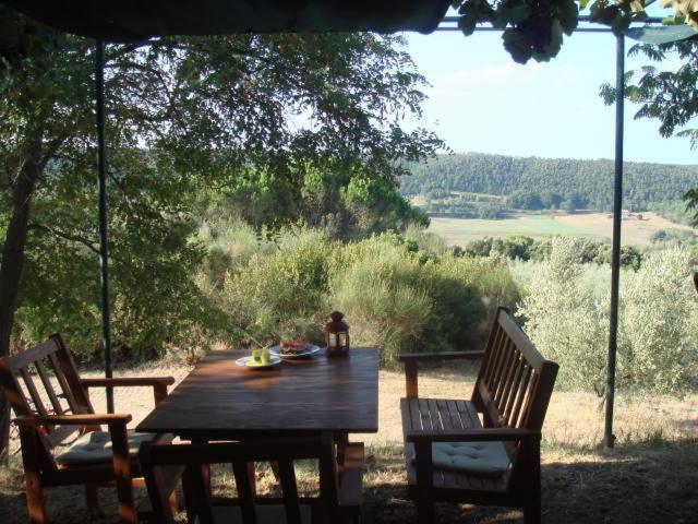 בית מלון כפרי Agriturismo Le Serre