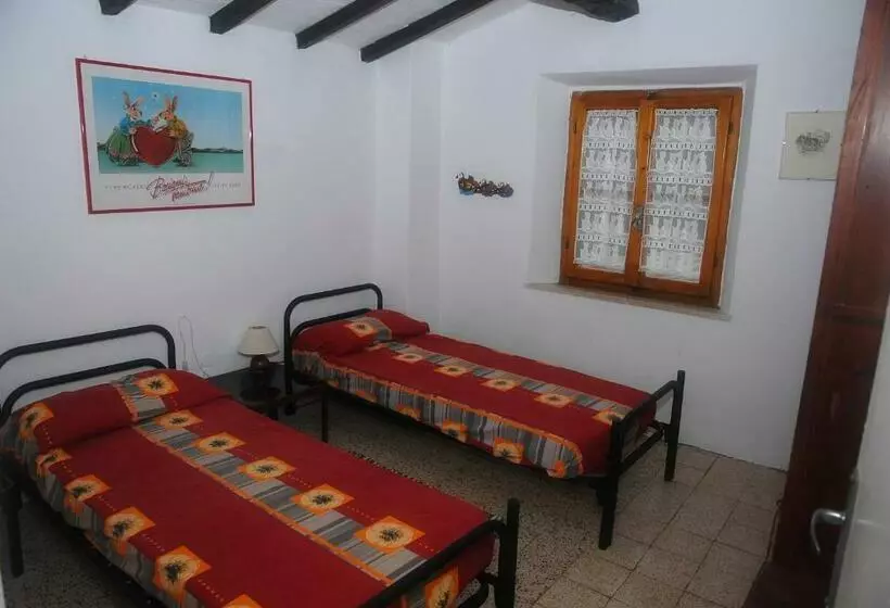 ホテル Agriturismo Le Serre