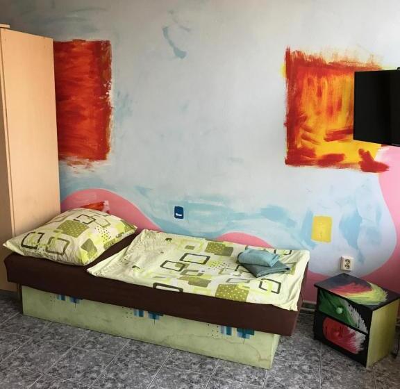 Hotel Sebarozvoja   Pobytová Galeria Pre Sebarozvoj