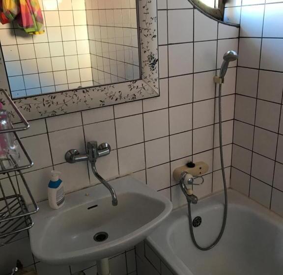 Hotel Sebarozvoja   Pobytová Galeria Pre Sebarozvoj