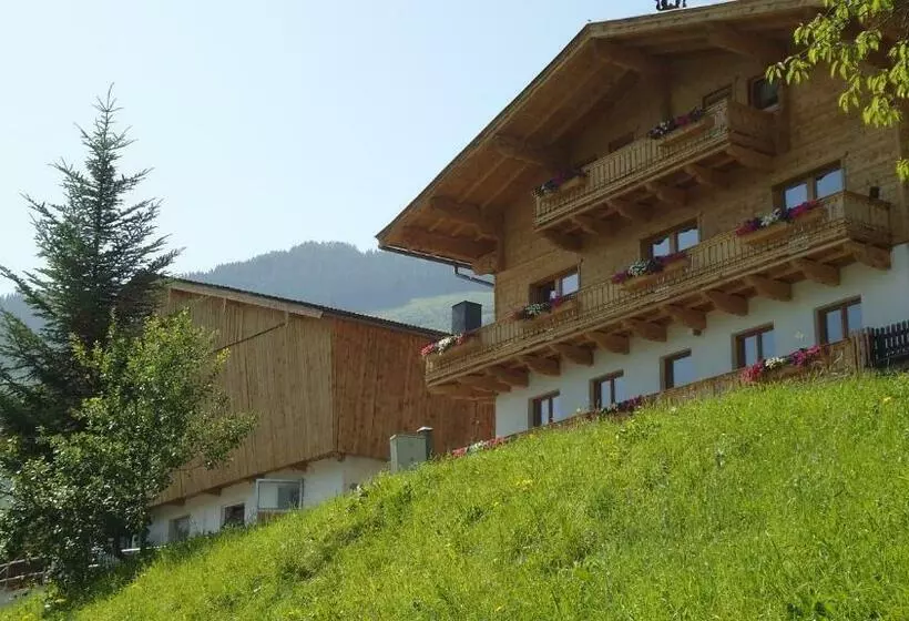 ホテル Unterholzhof