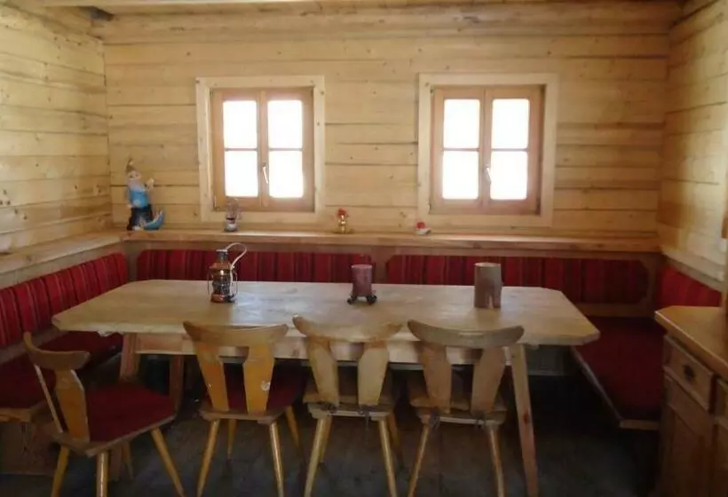 ホテル Unterholzhof