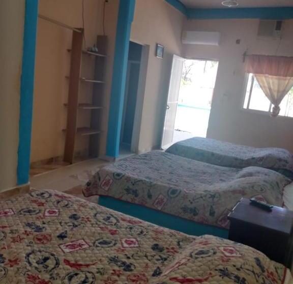 فندق Villas Yoleth