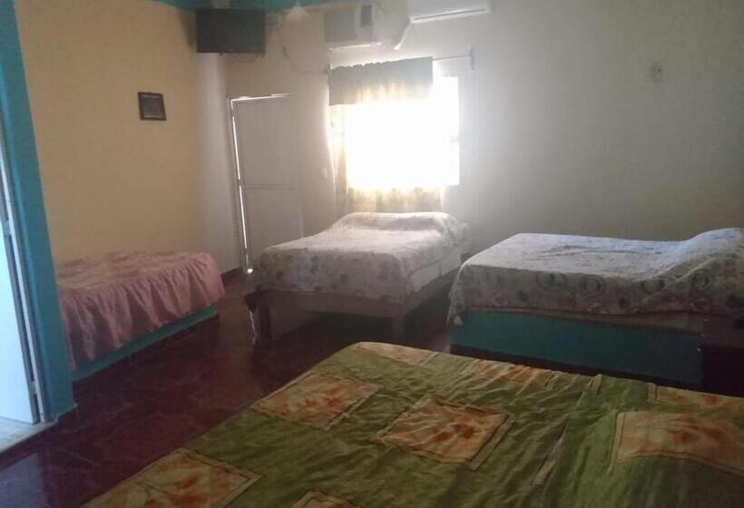 فندق Villas Yoleth