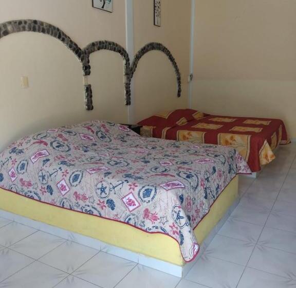 فندق Villas Yoleth