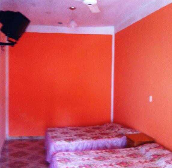 فندق Villas Yoleth