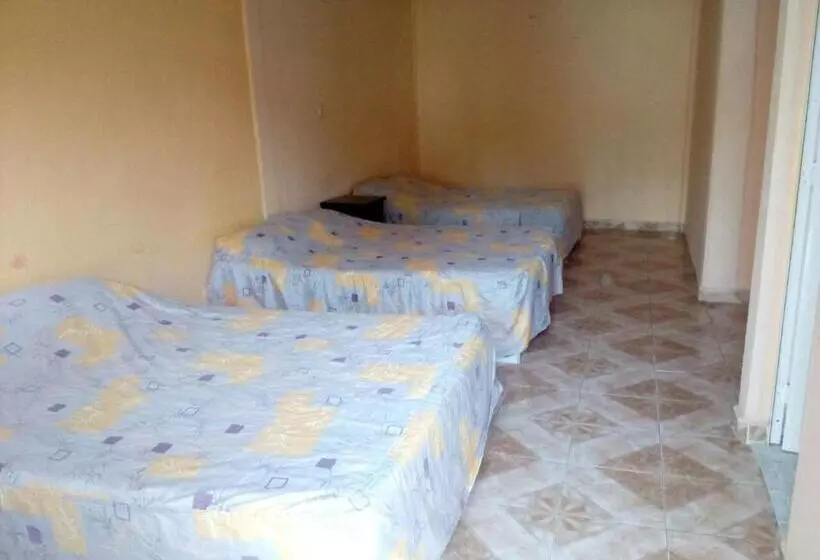 Hotelli Villas Yoleth