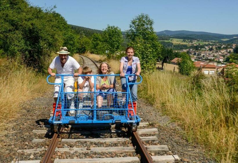 펜션 André Et Viviane Chatelard   Chambres D Hôtes
