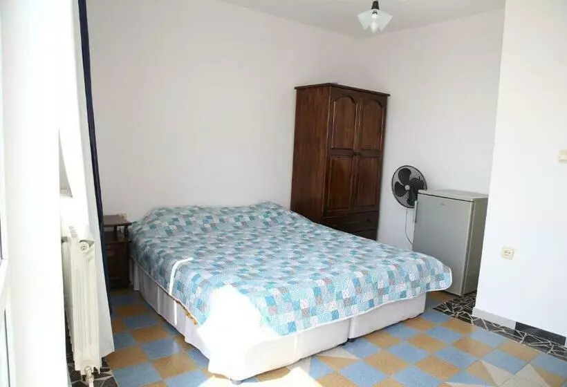 Majatalo Popov Guest House