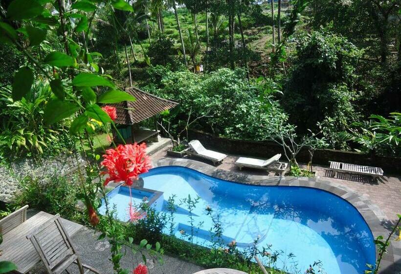 פנסיון Sari Wangi Cottage