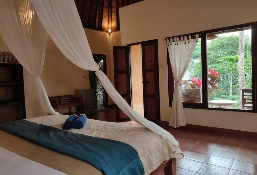 פנסיון Sari Wangi Cottage