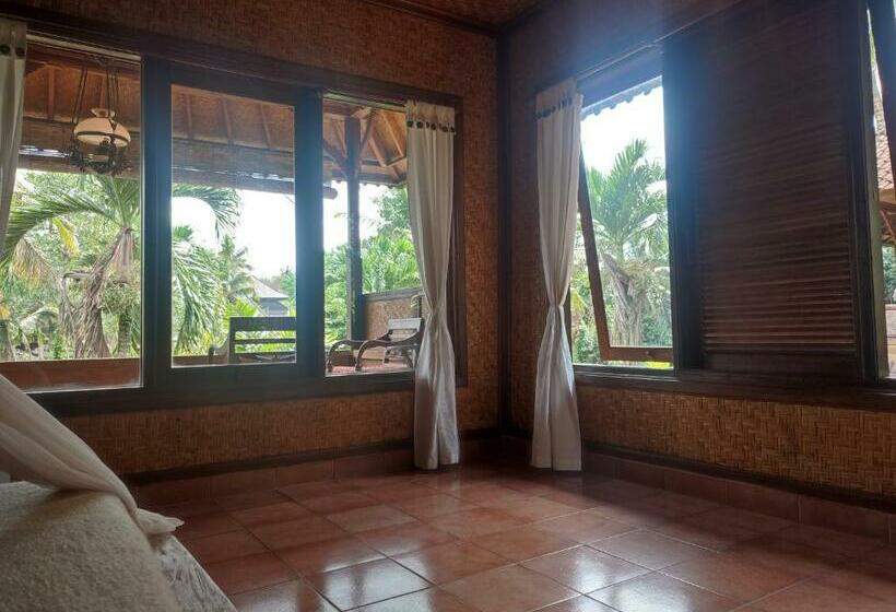 פנסיון Sari Wangi Cottage