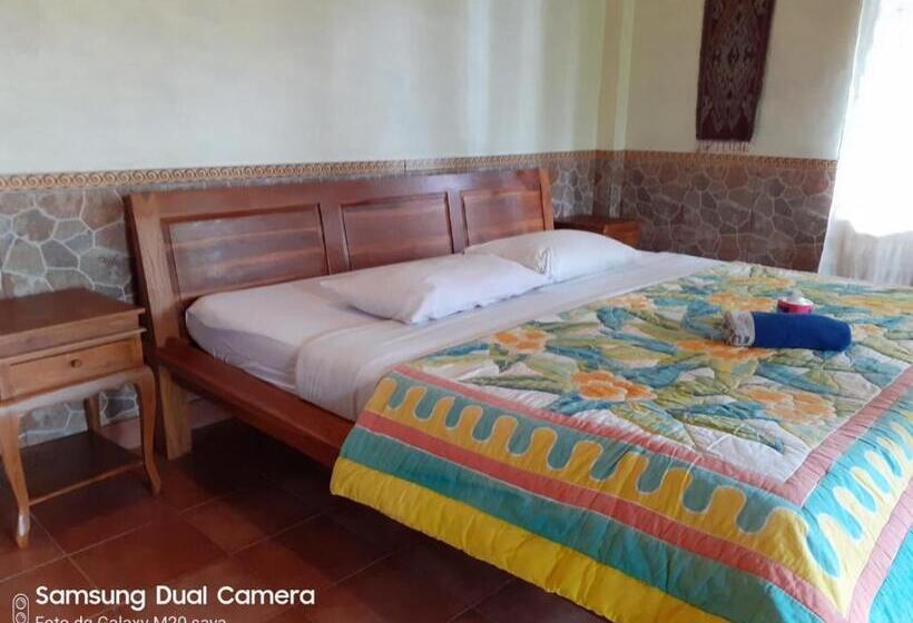 פנסיון Sari Wangi Cottage