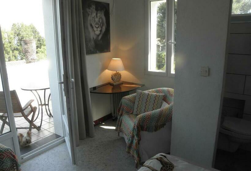 פנסיון Villa Ingrid