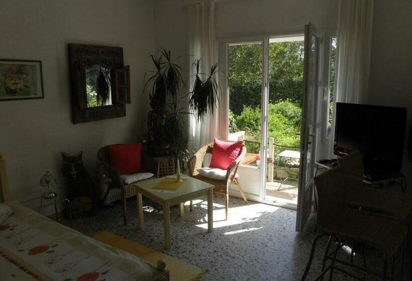 פנסיון Villa Ingrid