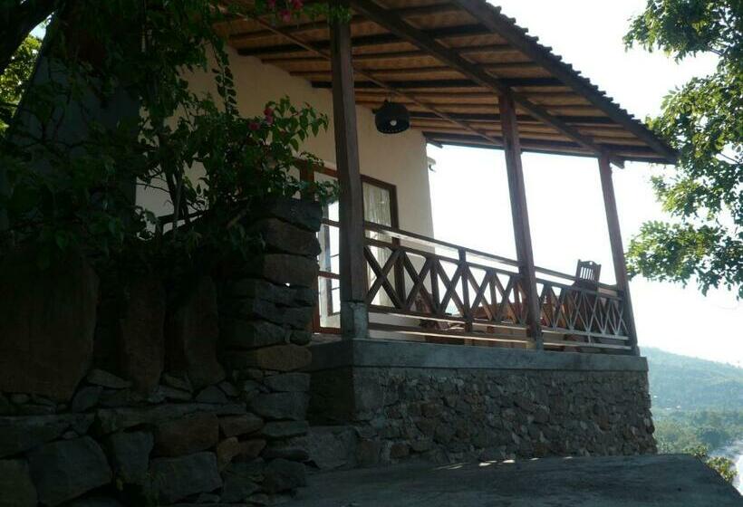 ペンション Wawa Wewe Rock