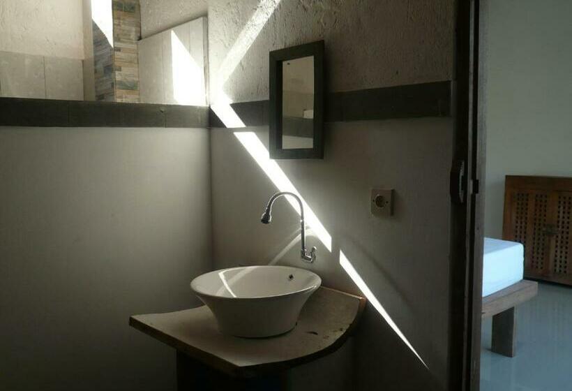 ペンション Wawa Wewe Rock