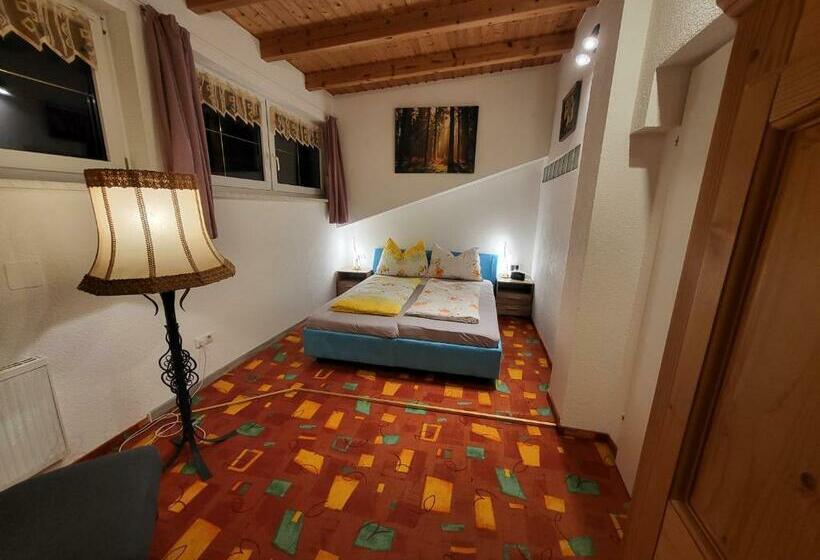 Am Mühlbach   Pension Luttinger