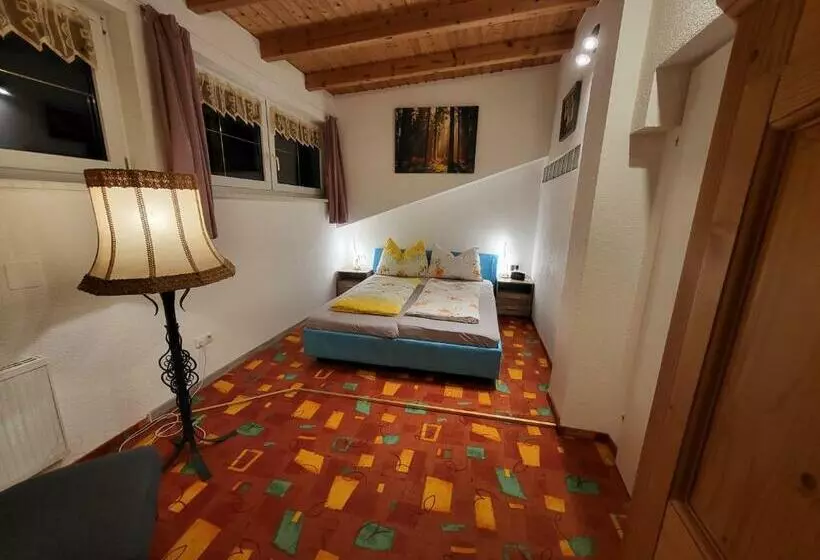 Am Mühlbach   Pension Luttinger