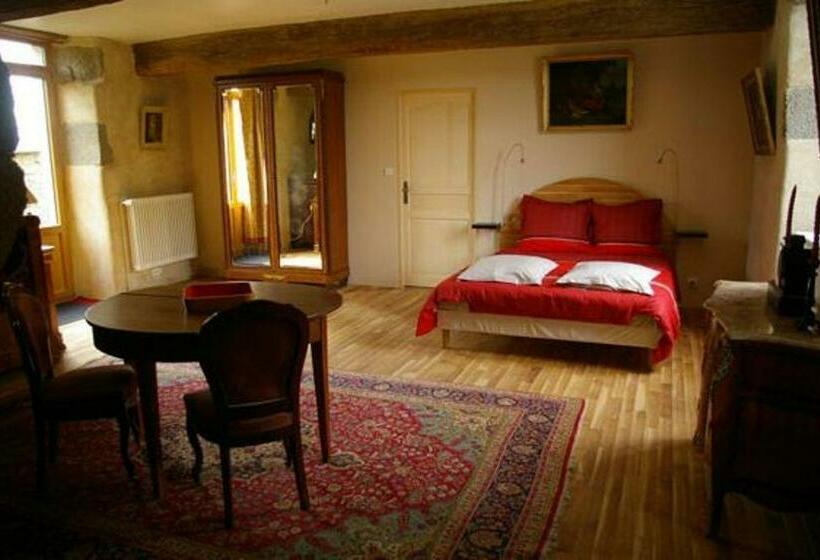 ベッドアンドブレックファースト Chambre D Hôtes De Pirieuc