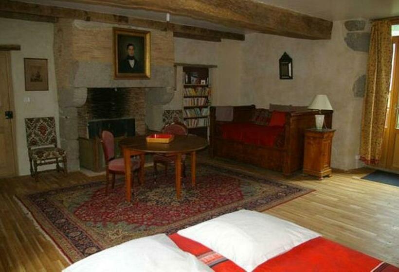 ベッドアンドブレックファースト Chambre D Hôtes De Pirieuc