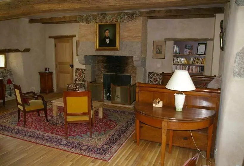 ベッドアンドブレックファースト Chambre D Hôtes De Pirieuc