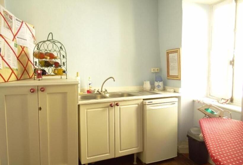 Bed and Breakfast Chez Providence Chambres Et Table D Hôtes