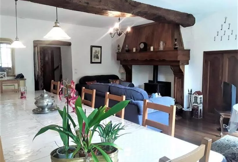 Aamiaismajoitus (B&B) Chez Providence Chambres Et Table D Hôtes