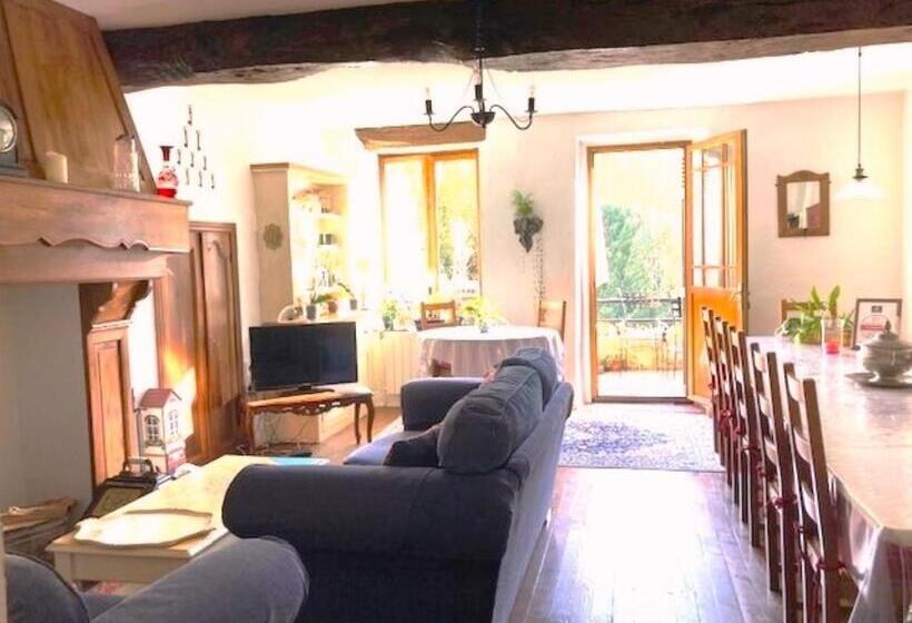 Bed and Breakfast Chez Providence Chambres Et Table D Hôtes