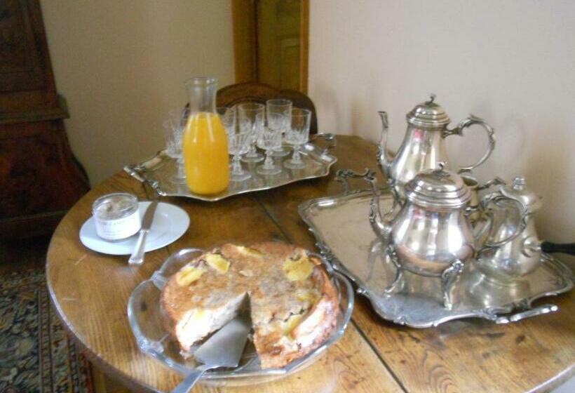 تختخواب و صبحانه Château De La Moissetie