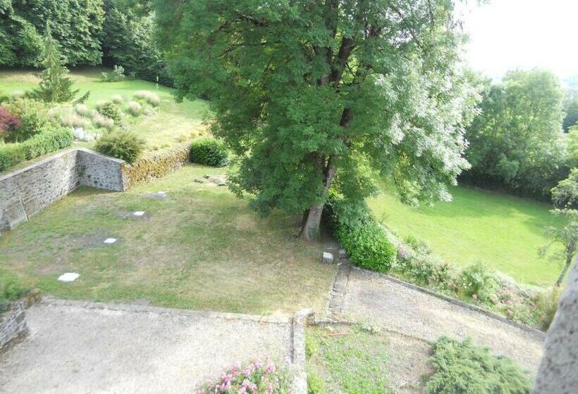 تختخواب و صبحانه Château De La Moissetie