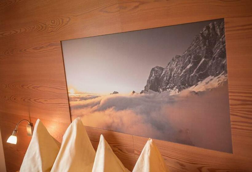 בית מלון כפרי Hinteregghof