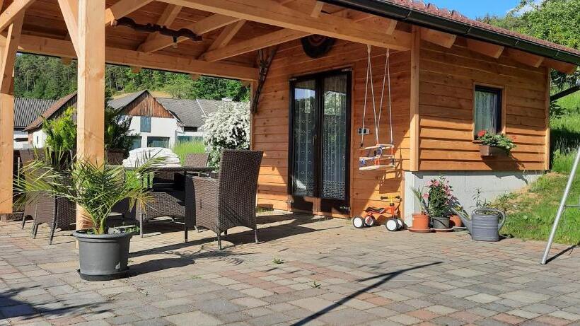 Пансион Gästehaus Anna