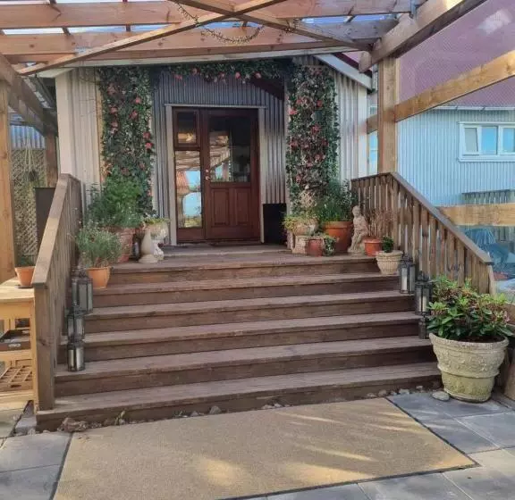 پانسیون The Old School House   Gaulverjaskoli