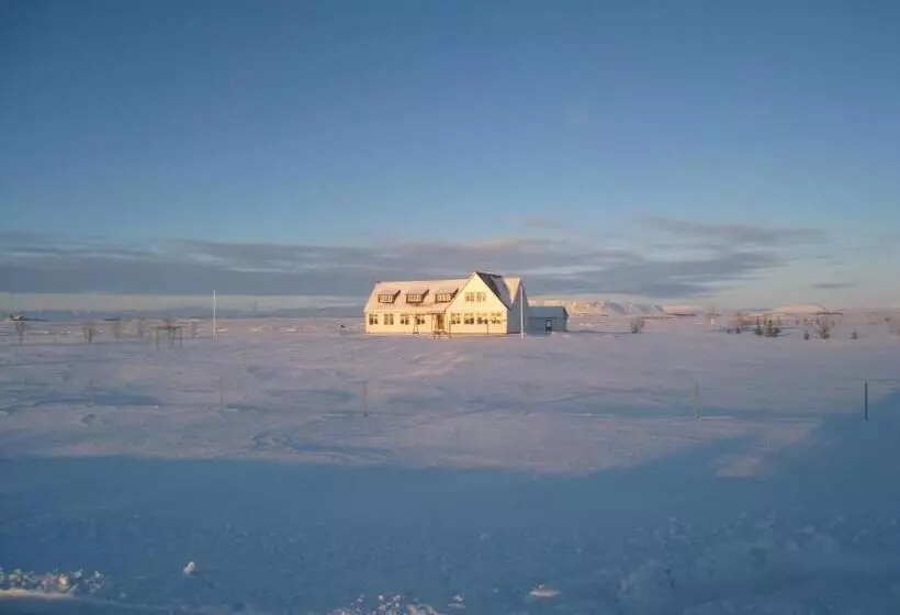 پانسیون The Old School House   Gaulverjaskoli