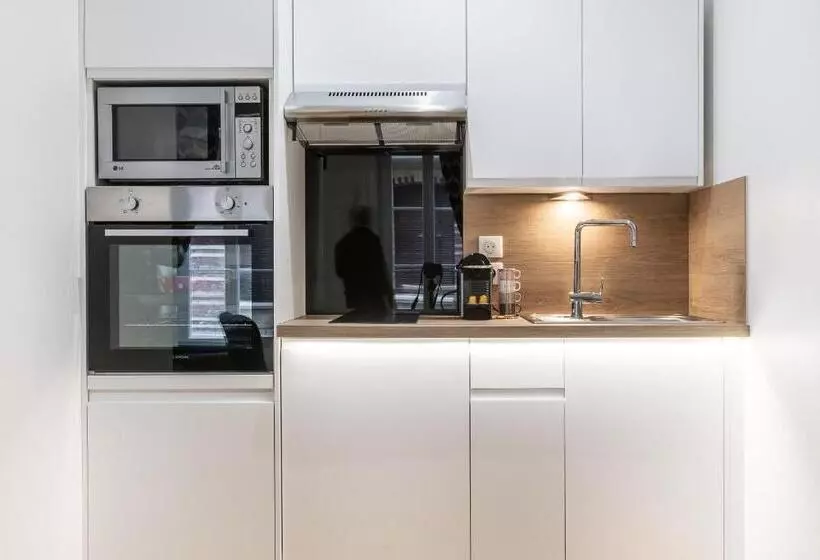 Townhouse Trouville   Appart Hotel & Studios