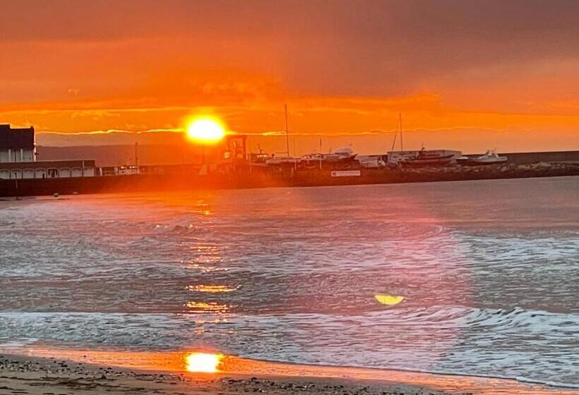 Townhouse Trouville   Appart Hotel & Studios