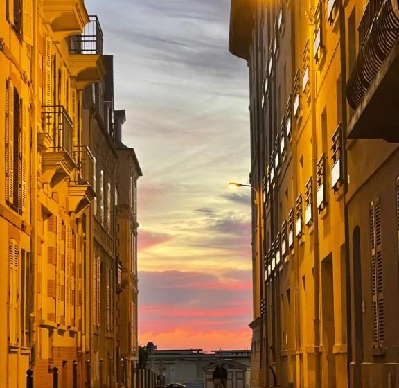 Townhouse Trouville   Appart Hotel & Studios