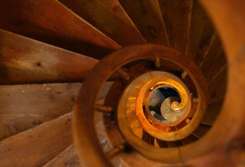 Townhouse Trouville   Appart Hotel & Studios