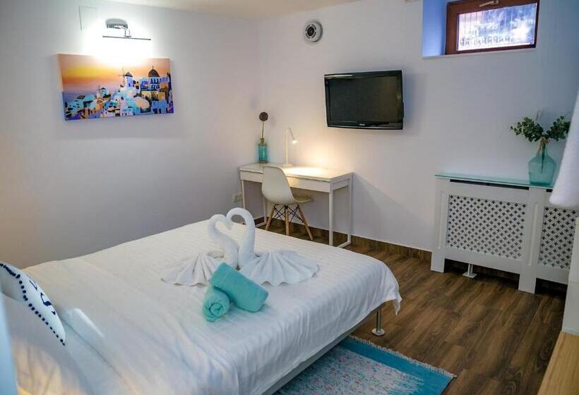 Villa Casafina Serviced Apartments