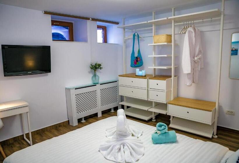 Villa Casafina Serviced Apartments